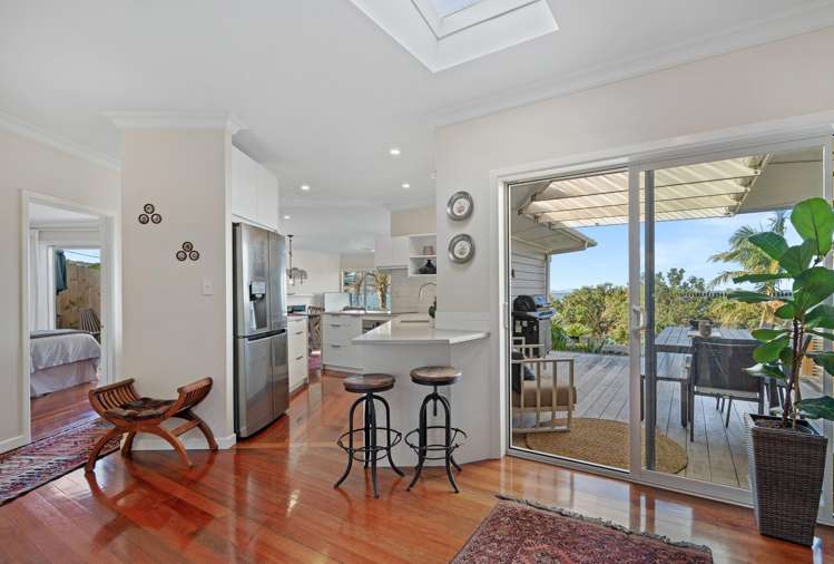 108 Beach Road Onerahi_12