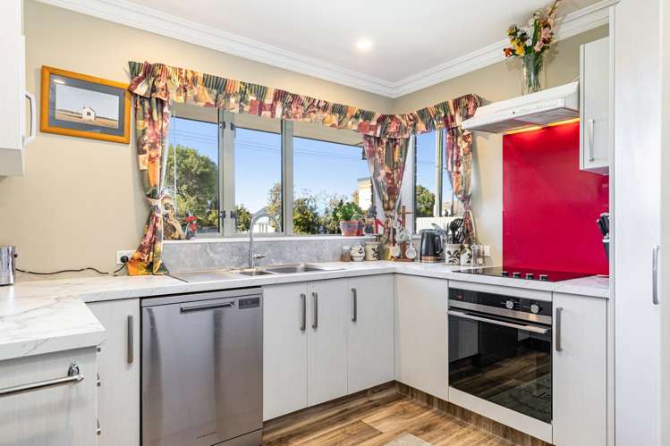 4 Cubitt Street Blenheim Central_16