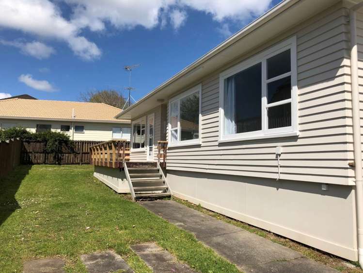 1/78 Moore Street Howick_3