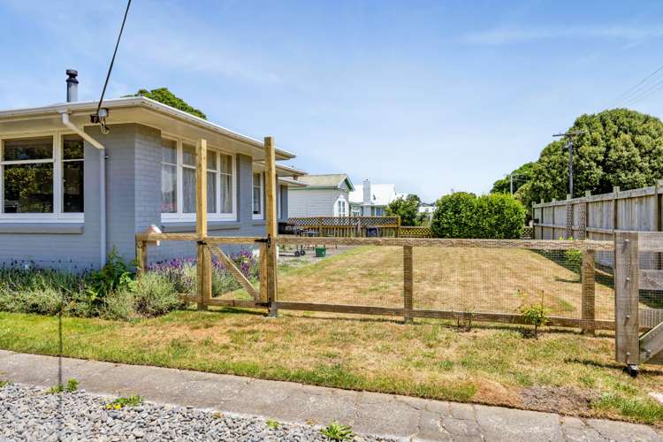 94 South Road Manaia_18