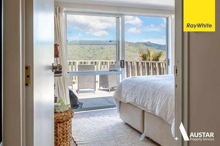  13 Lookout Drive Laingholm_15