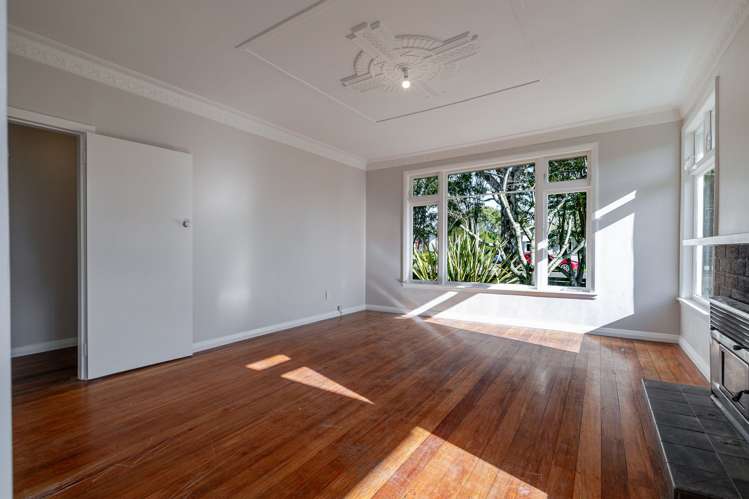 37 Worcester Street West End_9