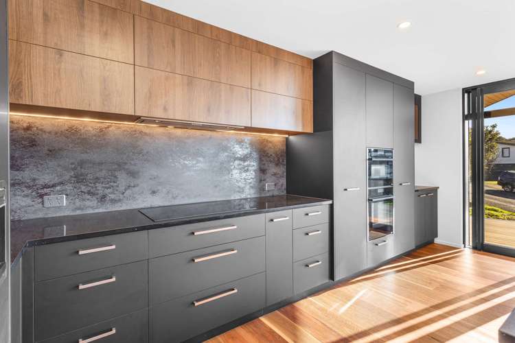 4 Harbour Lights Terrace Whitianga_12