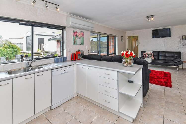 23 Tington Avenue Wattle Downs_6