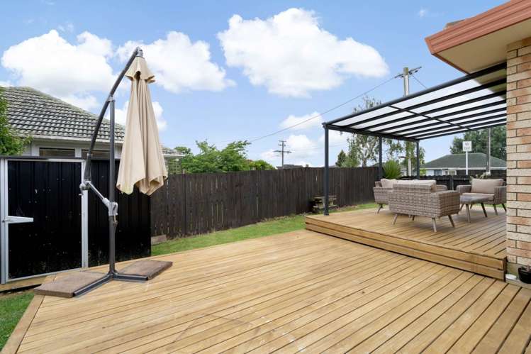 1 Thomas Rea Place Te Atatu South_20