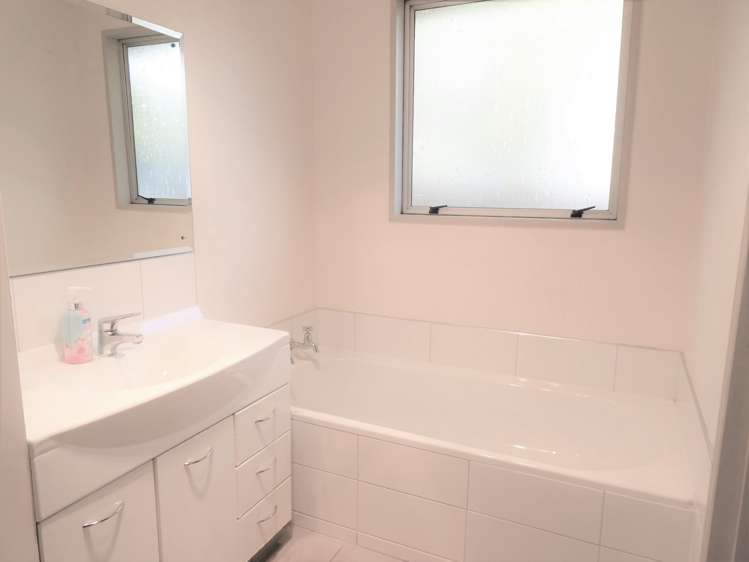 15 Nolan Crescent Karoro_16