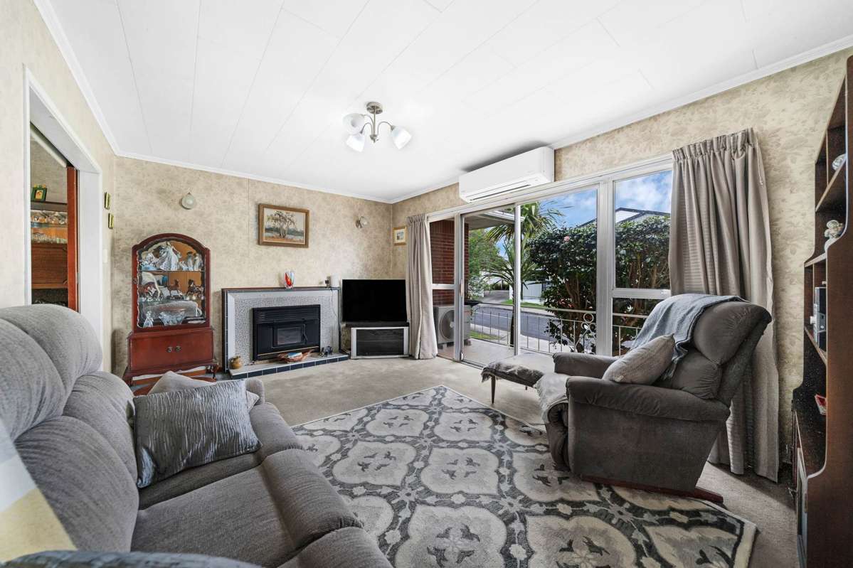 1A Barrie Avenue_2