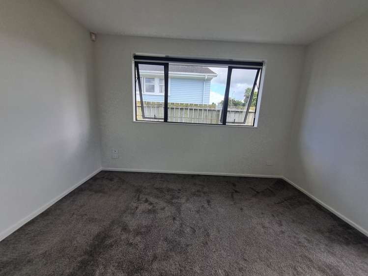 2A Arnhem Place Pukekohe_14