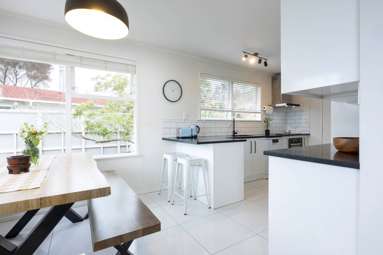 17 Temuri Place_2