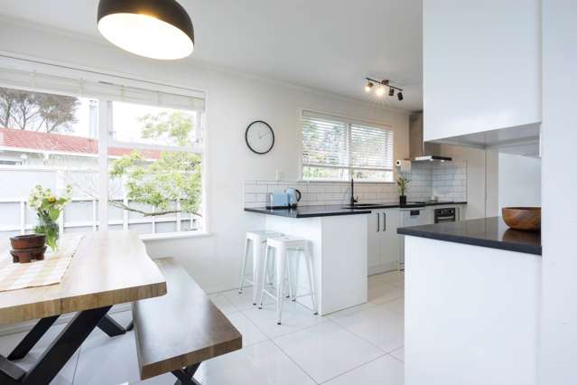 17 Temuri Place Glendene_4