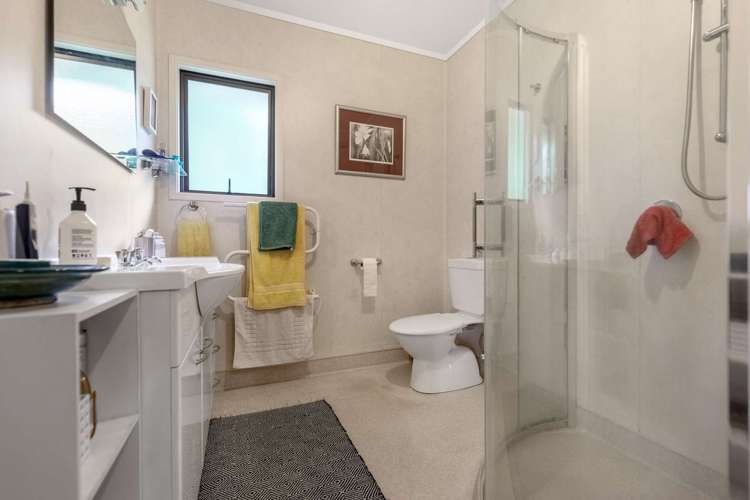 400 The Terrace Thames_24