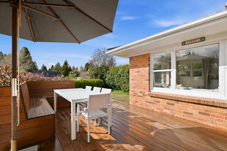 8 Mildred Place Springfield_11