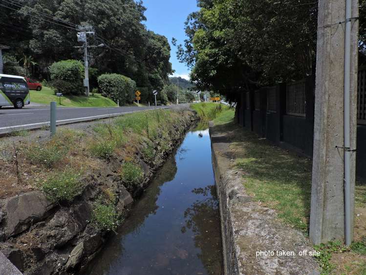 410 Thames Coast Sh25 Road Te Puru_26