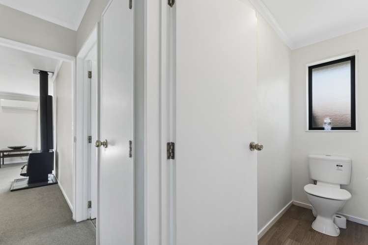 39 Lord Auckland Road Wakefield_18