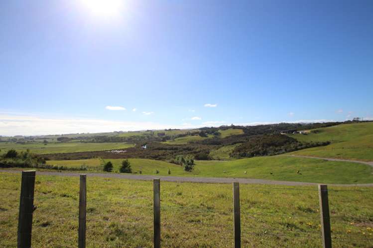 22 Ronas Place Kaingaroa_7