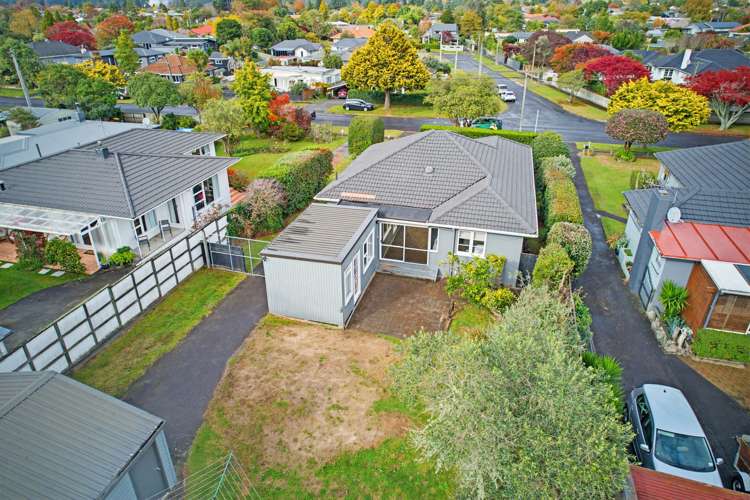 45 High Street Glenholme_33