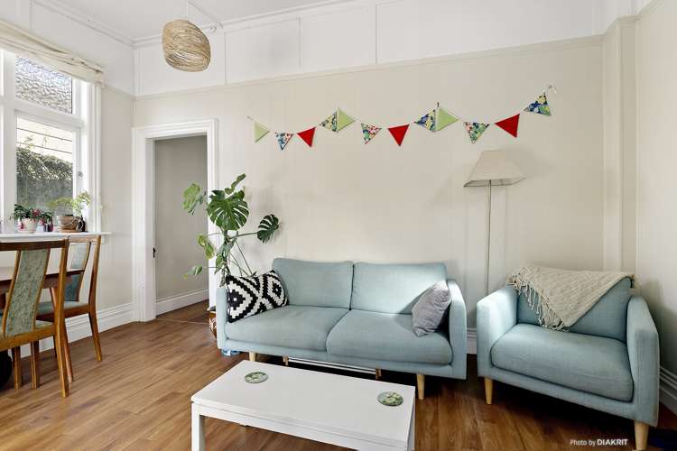 5 Glendavar Street Berhampore_2