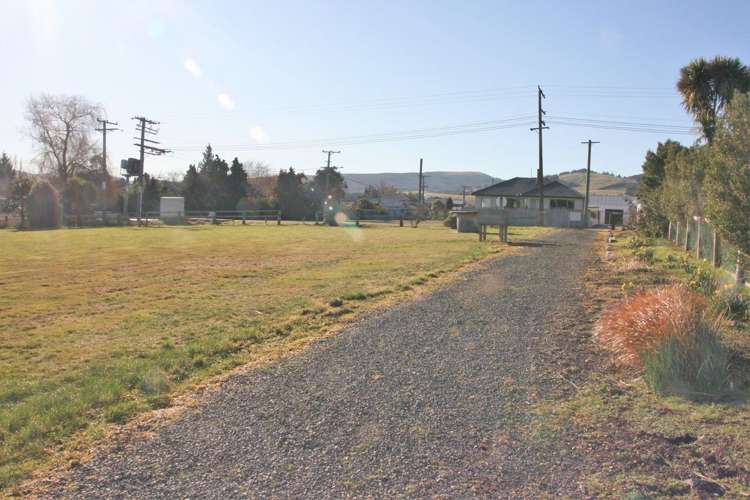 27 Wingatui Road Mosgiel_8