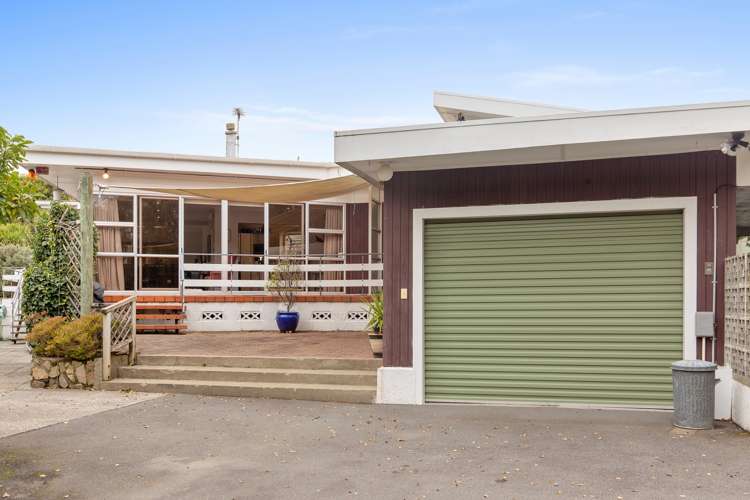 8 Whites Line West Woburn_1