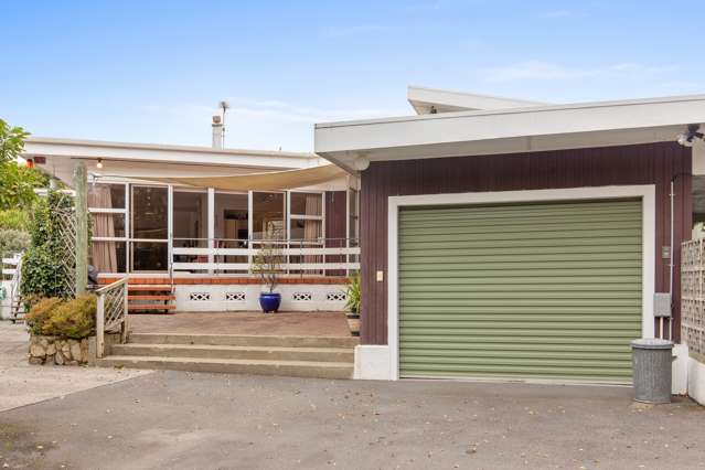 8 Whites Line West Woburn_1