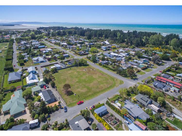 32 Kiwi Avenue Waikuku Beach_19