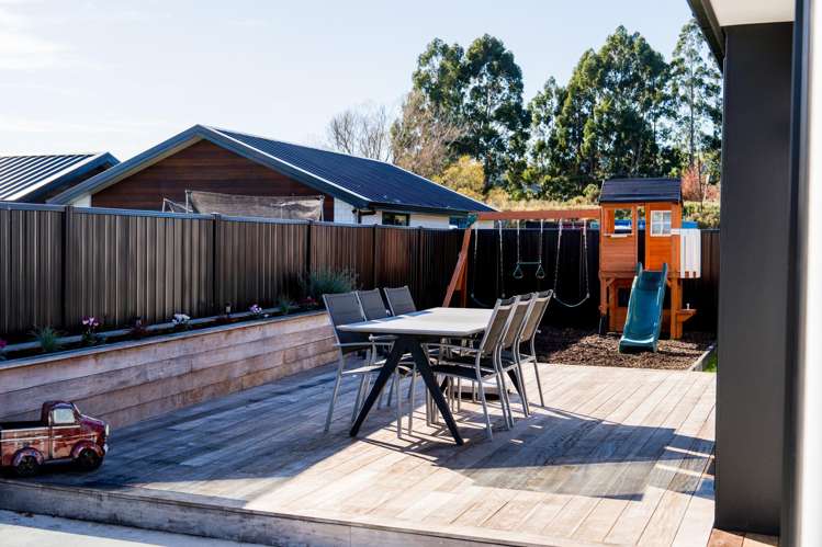 10 Henderson Street Mosgiel_26