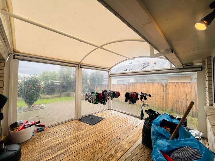 2/1 Amadeus Place Northpark_11