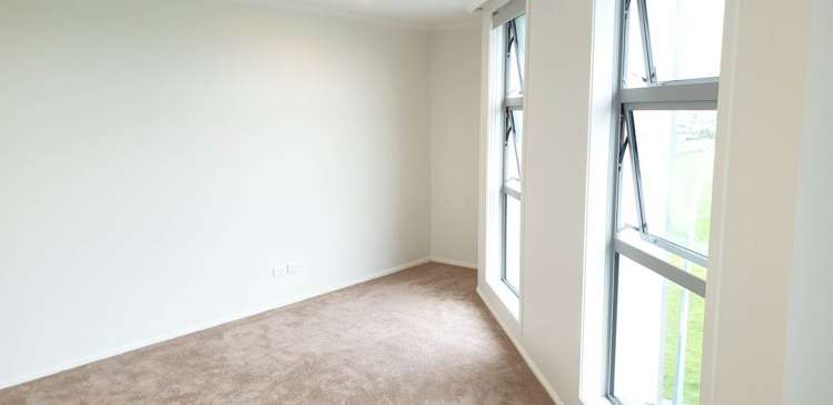 8/63 Kestev Drive Flat Bush_4