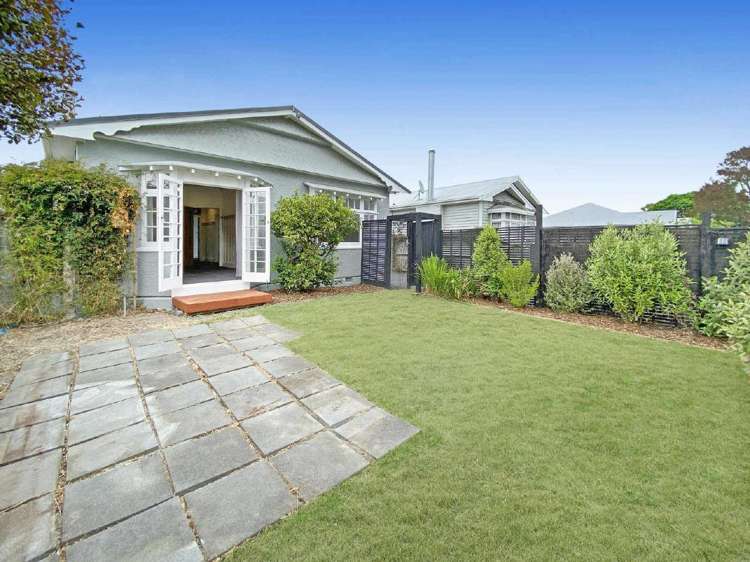 42 Huxley Street Sydenham_17