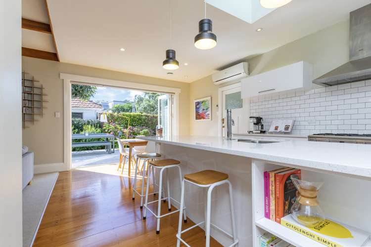 20 Queensway Three Kings_7