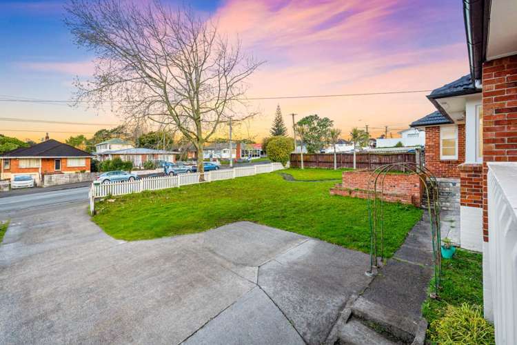 355 Blockhouse Bay Road Blockhouse Bay_13