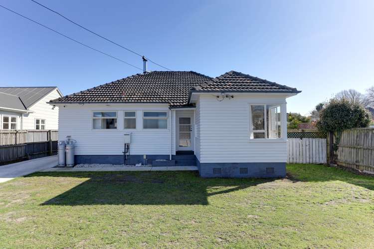 164 Aorangi Road Bryndwr_19