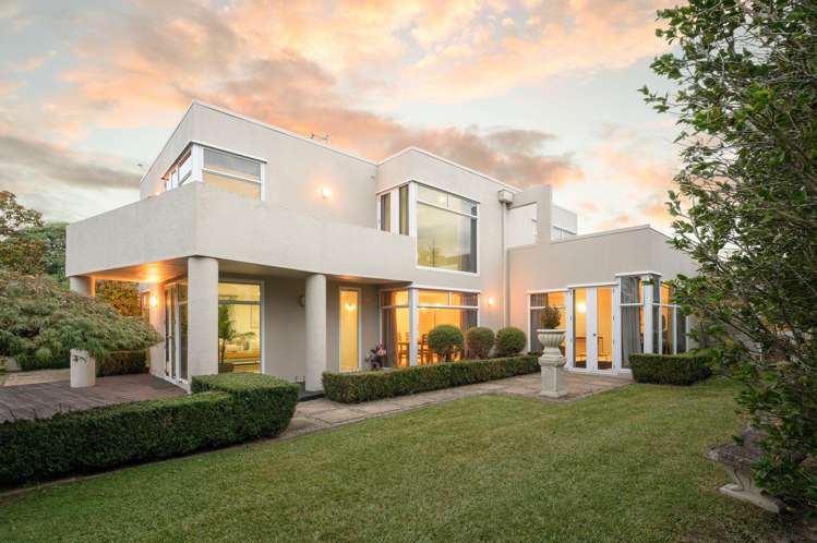 9 Harrowfield Drive_0