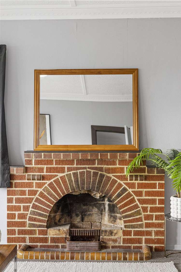 14 Nottingham Crescent Calton Hill_25