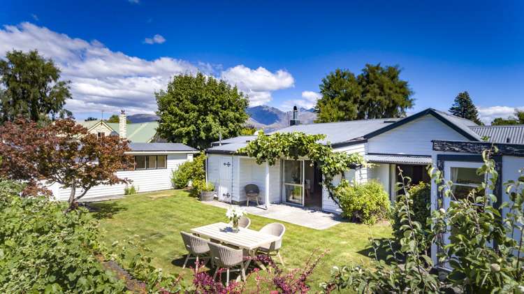 11 Anglesea Street Arrowtown_20