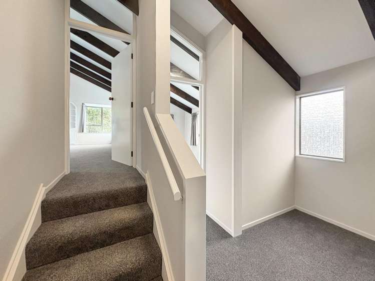 24 Kent Road 1228_9