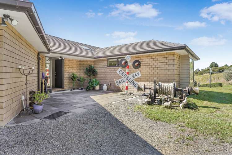 278 Arthur Road Te Pahu_18