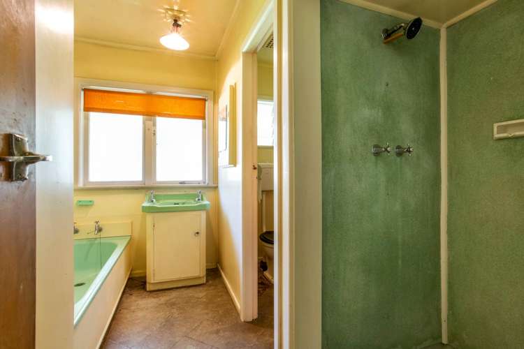 2 Fowlds Avenue Sandringham_13