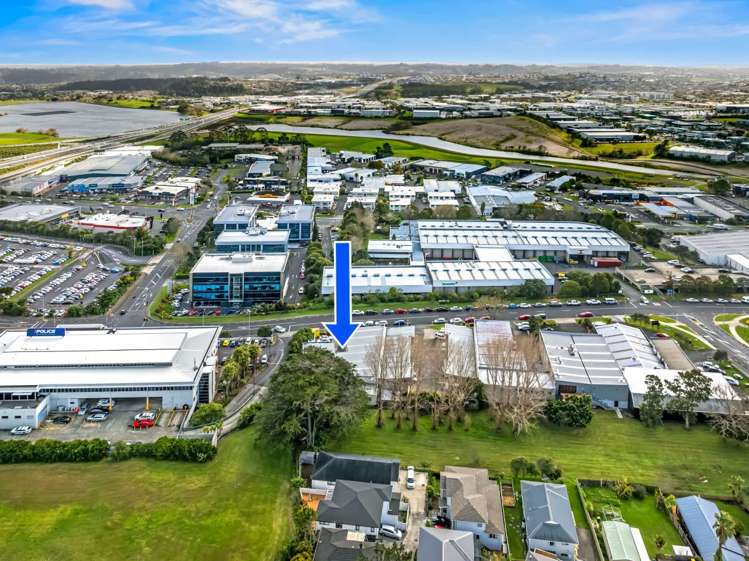 50 Parkway Drive Albany_16