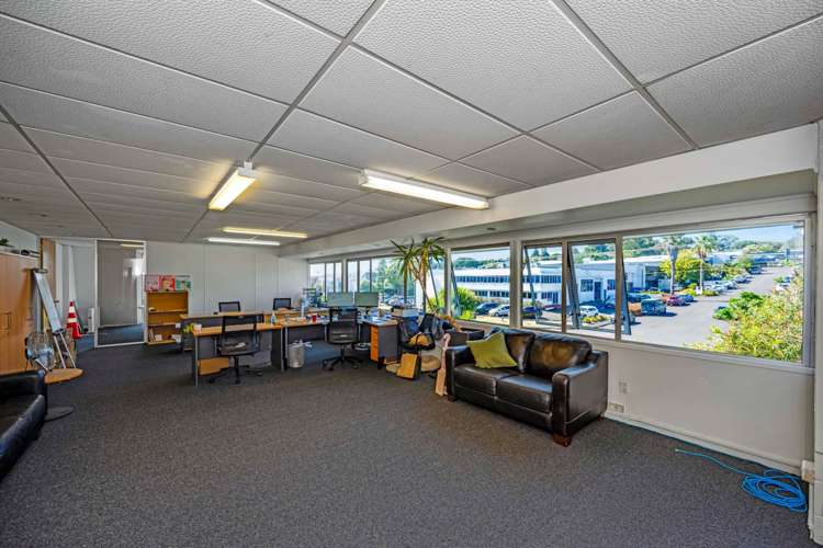 Unit F/44-48 Ellice Road Wairau Valley_13