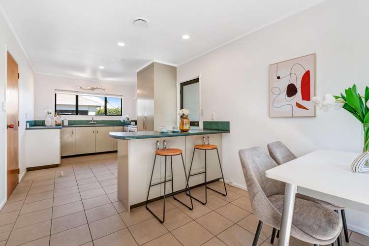 5b Melanie Place Orewa_25