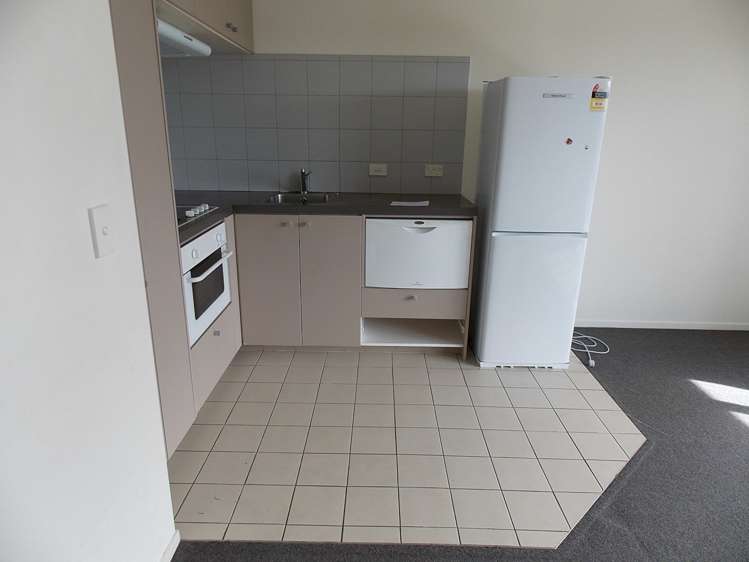 2c/3 Keystone Avenue Mount Roskill_6