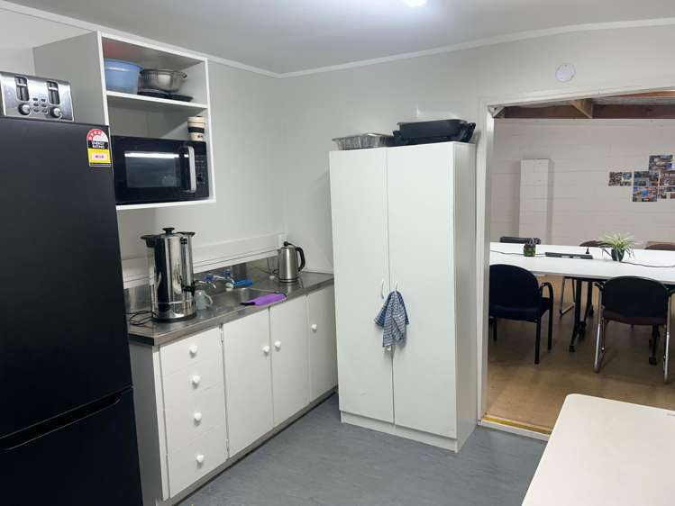 24A Lake Road Frankton_9