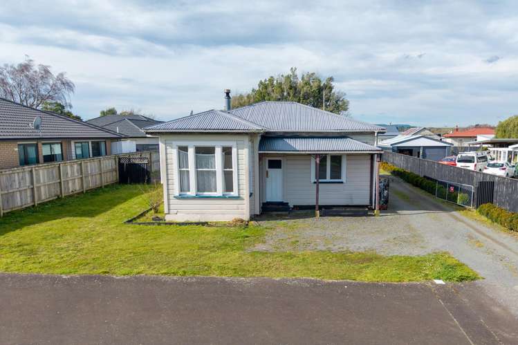 13 Dublin Street Dannevirke_24