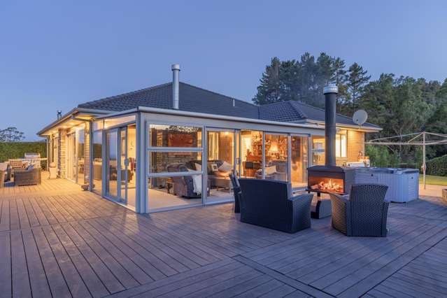 Vendor ready to move – Present all offers!