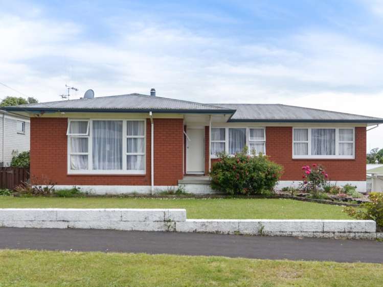 8 Hamblyn Crescent Nawton_1