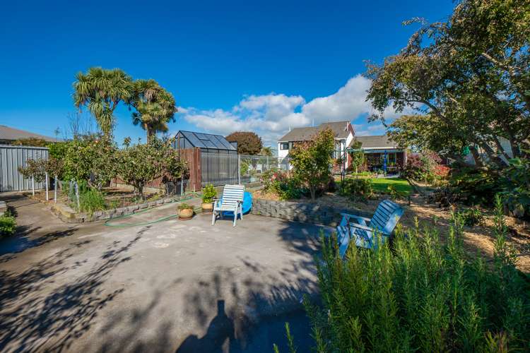 6 Memorial Avenue Parkside_26