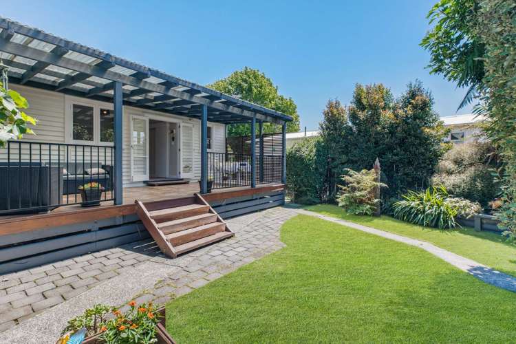 64 Gloucester Road Manurewa_14