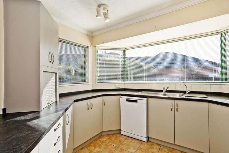 23 Glenroy Park Drive Waikiwi_2