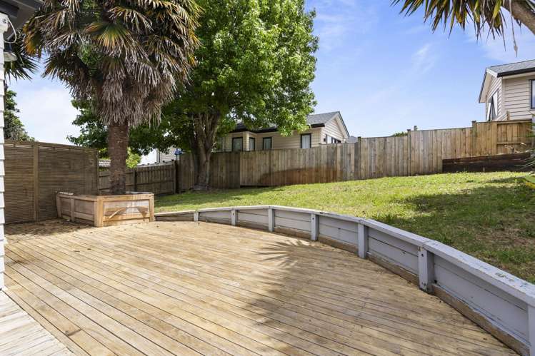 2/6 Sandgate Avenue Botany Downs_6